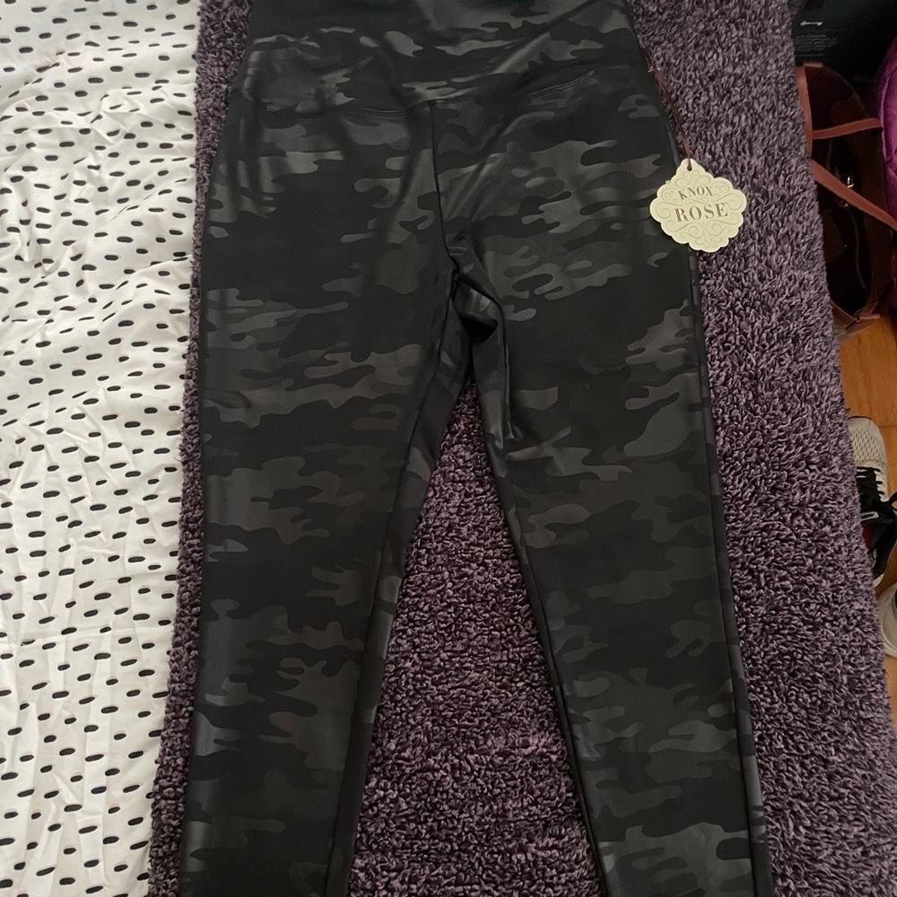 Knox Rose Camo Leather Leggings